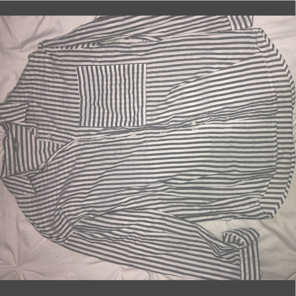 Extra small grey and white button down
